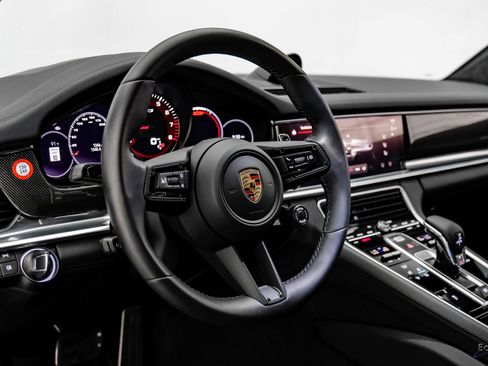 Used 2023 Porsche Panamera GTS AWD/4WD image 40