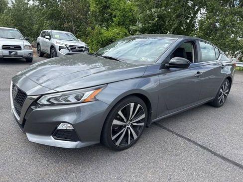 Used 2019 Nissan Altima 2.5 SR FWD image 20