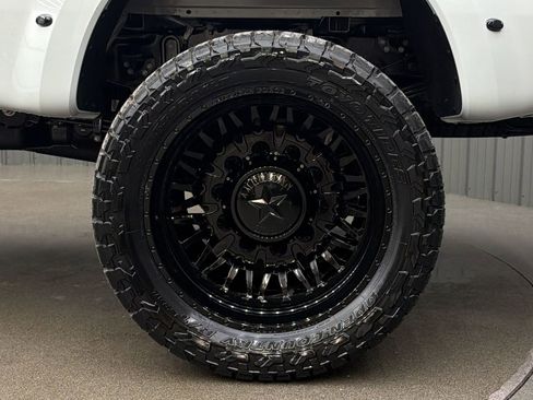 Used 2026 Ford F450 Platinum w/ Platinum Plus Package image 12