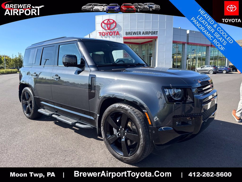 Used 2026 Land Rover Defender 110 X-Dynamic SE AWD/4WD image 1