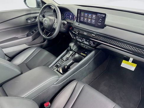 Used 2025 Honda Accord EX-L image 38