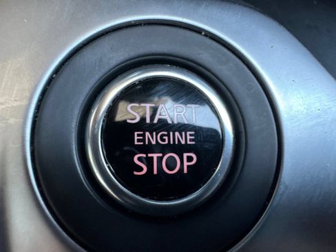 Used 2024 Nissan Sentra SV w/ SV Premium Package FWD image 23