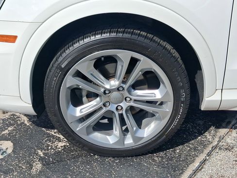 Used 2018 Audi Q3 2.0T Premium FWD image 8