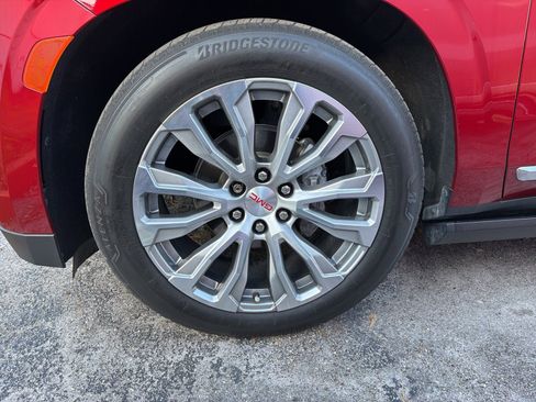 Used 2021 GMC Yukon Denali w/ Denali Ultimate Package image 5