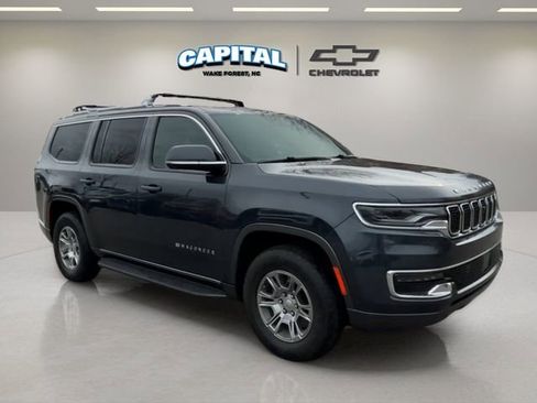 Used 2022 Jeep Wagoneer Series I w/ Convenience Group I image 7