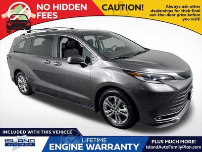 Certified 2023 Toyota Sienna Platinum