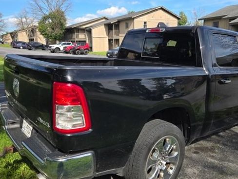 Used 2020 RAM 1500 Big Horn AWD/4WD image 7