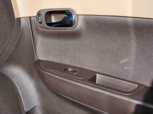 Used 2012 Chevrolet Malibu LS w/ LS Uplevel Package image 18