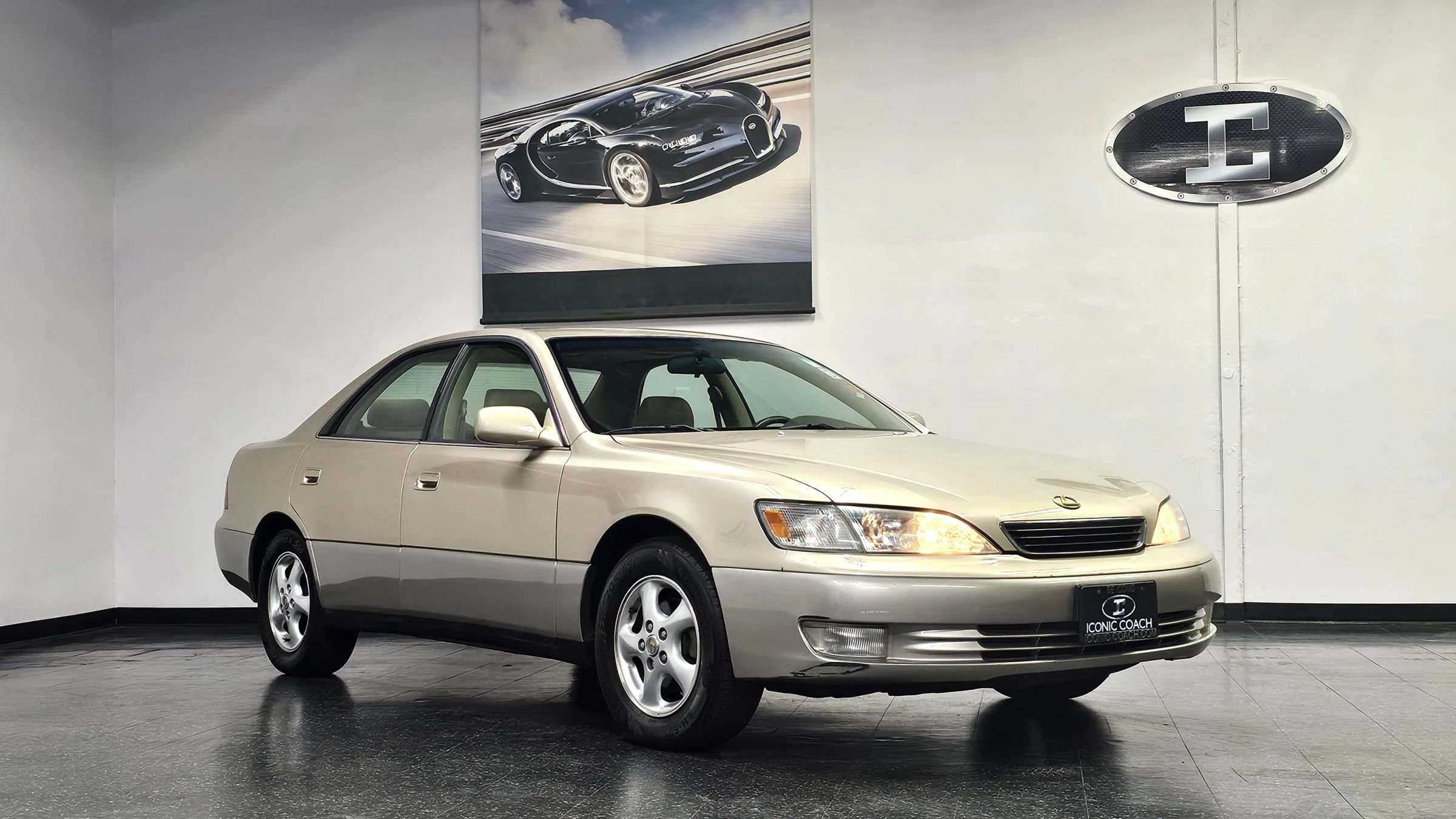 Used 1999 Lexus ES 330 FWD image 2