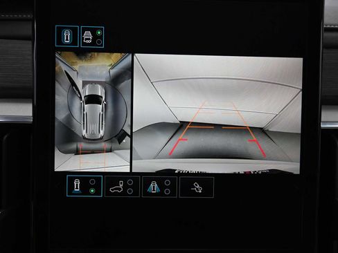 Used 2024 GMC Acadia Denali image 8