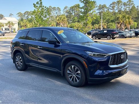 Certified 2025 INFINITI QX60 Pure w/ Cargo Package FWD image 1