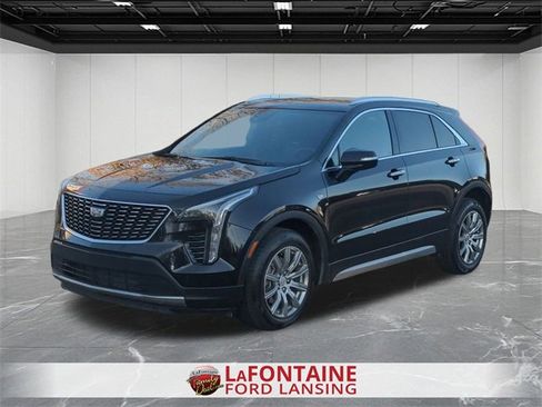 Used 2023 Cadillac XT4 Premium Luxury image 1