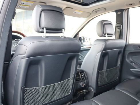 Used 2012 Mercedes-Benz GL 450 4MATIC image 18