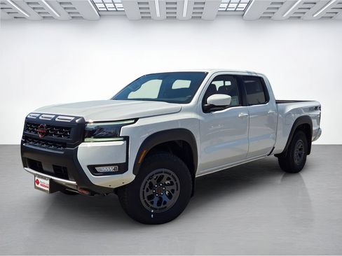 New 2026 Nissan Frontier PRO-4X w/ Pro Premium Package AWD/4WD image 8