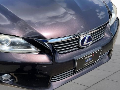 Used 2013 Lexus CT 200h w/ Premium Pkg FWD image 30