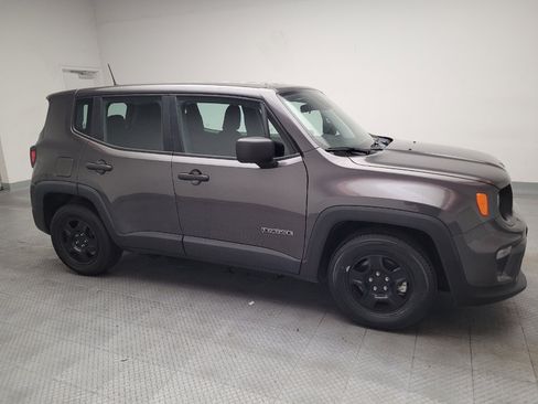 Used 2021 Jeep Renegade Sport FWD image 11