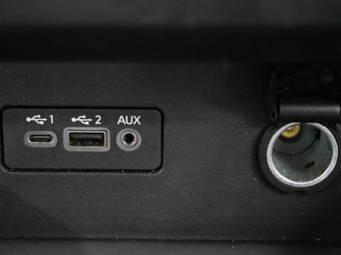 Used 2024 Nissan Altima 2.5 SR FWD image 21