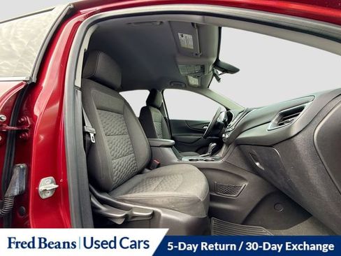 Used 2018 Chevrolet Equinox LT image 29