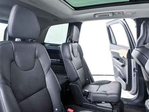 Certified 2023 Volvo XC90 B6 Plus w/ Protection Package Premier AWD/4WD image 22