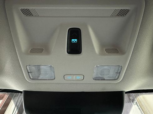 Used 2024 Ford Maverick Lariat w/ Black Appearance Package image 25