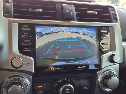 Used 2023 Toyota 4Runner TRD Sport AWD/4WD image 15