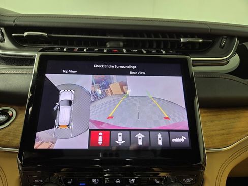 Certified 2024 Jeep Grand Cherokee Summit image 16