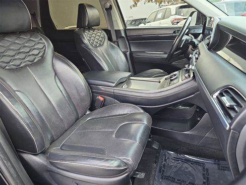 Used 2021 Hyundai Palisade Limited image 10