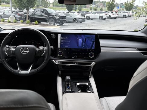 Used 2024 Lexus RX 350 Premium Plus w/ Convenience Package AWD/4WD image 29