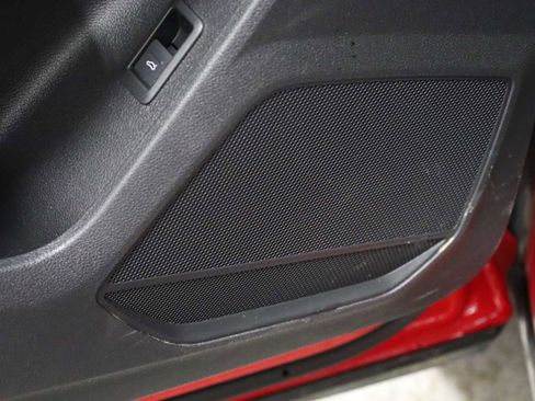 Used 2020 Audi Q3 2.0T Premium Plus w/ Premium Plus Package image 17