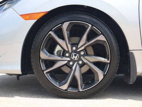Used 2020 Honda Civic Sport image 8