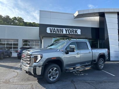 New 2026 GMC Sierra 2500 SLT w/ SLT Premium Package