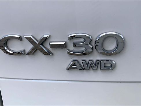 Used 2024 MAZDA CX-30 AWD 2.5 S image 10