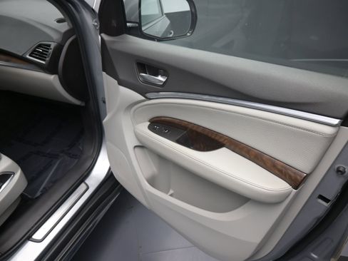 Used 2019 Acura MDX SH-AWD w/ Technology Package image 22