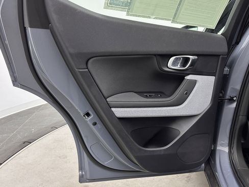 Used 2024 Polestar Polestar 2 image 21