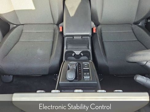 Used 2024 Honda CR-V LX image 27