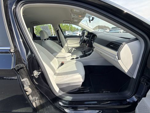 Used 2020 Volkswagen Jetta S FWD image 24