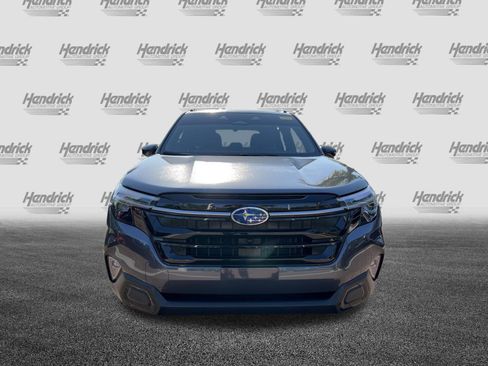 Used 2025 Subaru Forester Touring w/ Popular Package - Touring AWD/4WD image 3