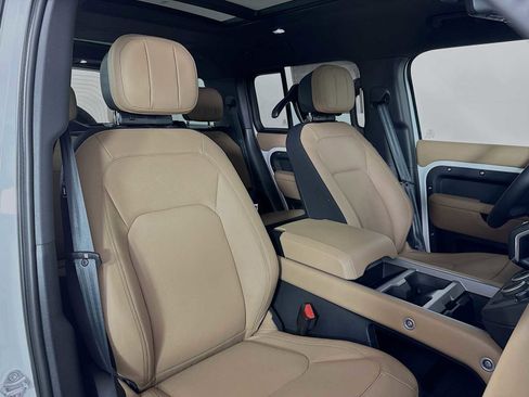New 2025 Land Rover Defender 130 V8 image 27