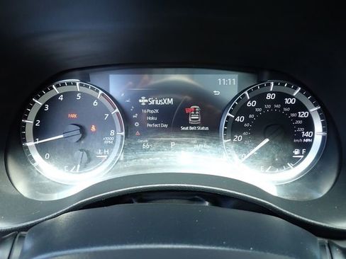 Used 2023 Toyota Highlander XLE AWD/4WD image 29