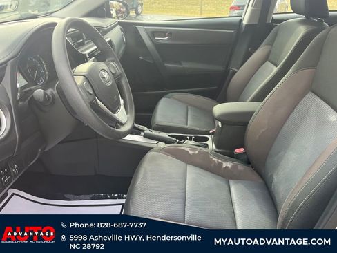 Used 2019 Toyota Corolla LE image 24