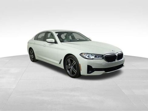 Used 2021 BMW 540i w/ Premium Package image 51