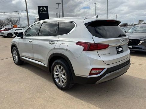 Used 2019 Hyundai Santa Fe SEL w/ Cargo Package image 4