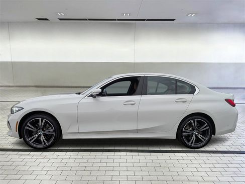 Used 2024 BMW 330i xDrive Sedan w/ Premium Package image 2