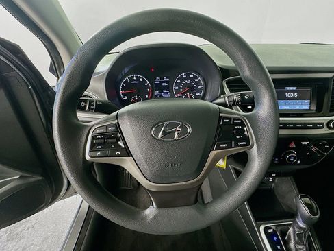 Used 2022 Hyundai Accent SE FWD image 20