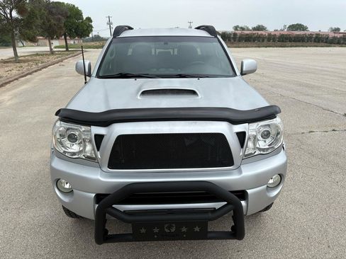 Used 2010 Toyota Tacoma PreRunner RWD image 14