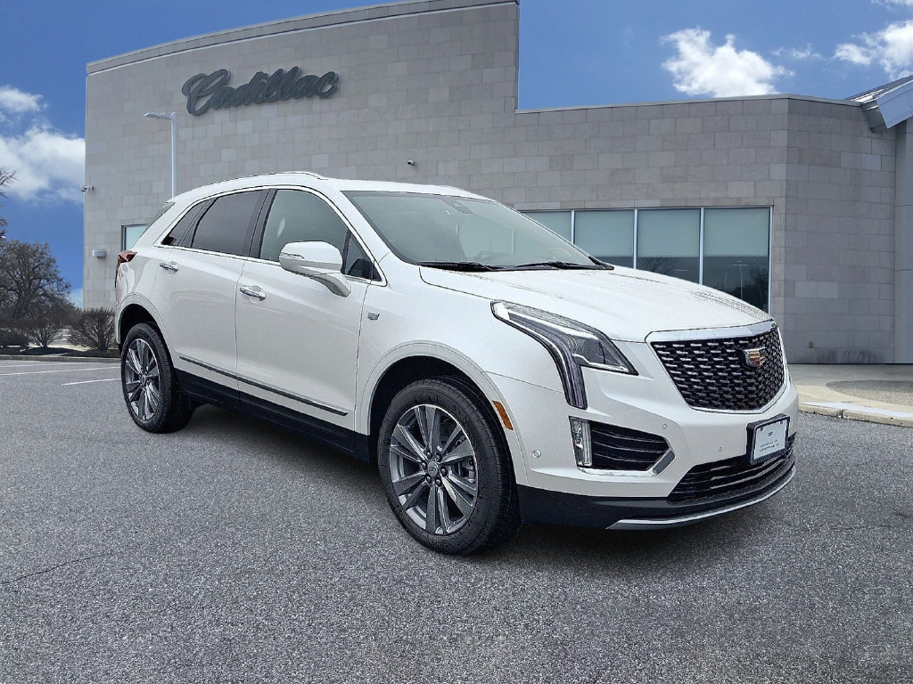 New 2026 Cadillac XT5 Premium Luxury FWD image 2