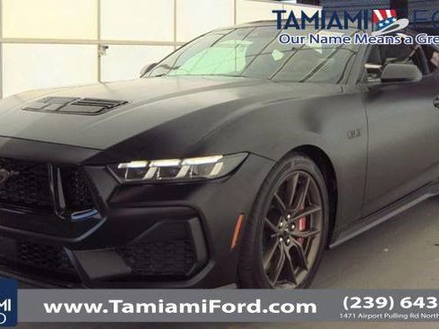 Used 2025 Ford Mustang GT Premium image 1