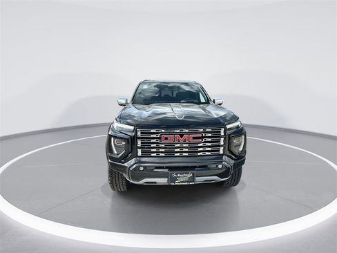 New 2026 GMC Canyon Denali image 3