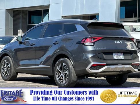 Used 2023 Kia Sportage EX image 6