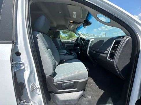 Used 2016 RAM 2500 SLT AWD/4WD image 22